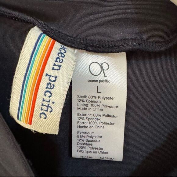 Ocean Pacific Long-Sleeve Zip-Up Rash Guard Swimsuit - Size L - Picture 3 of 5